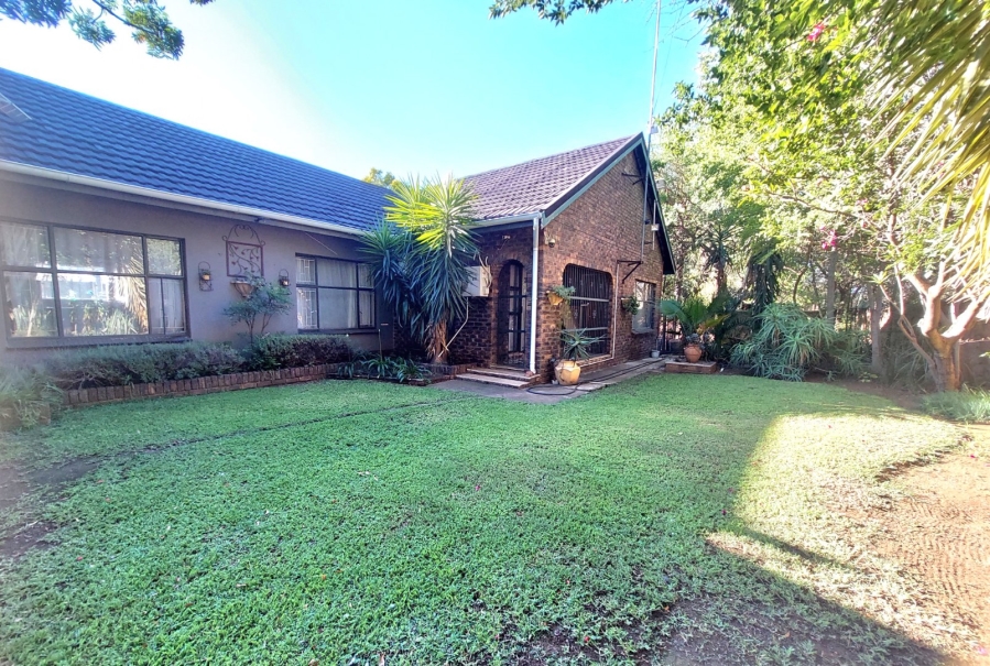 3 Bedroom Property for Sale in Elandsrand North West